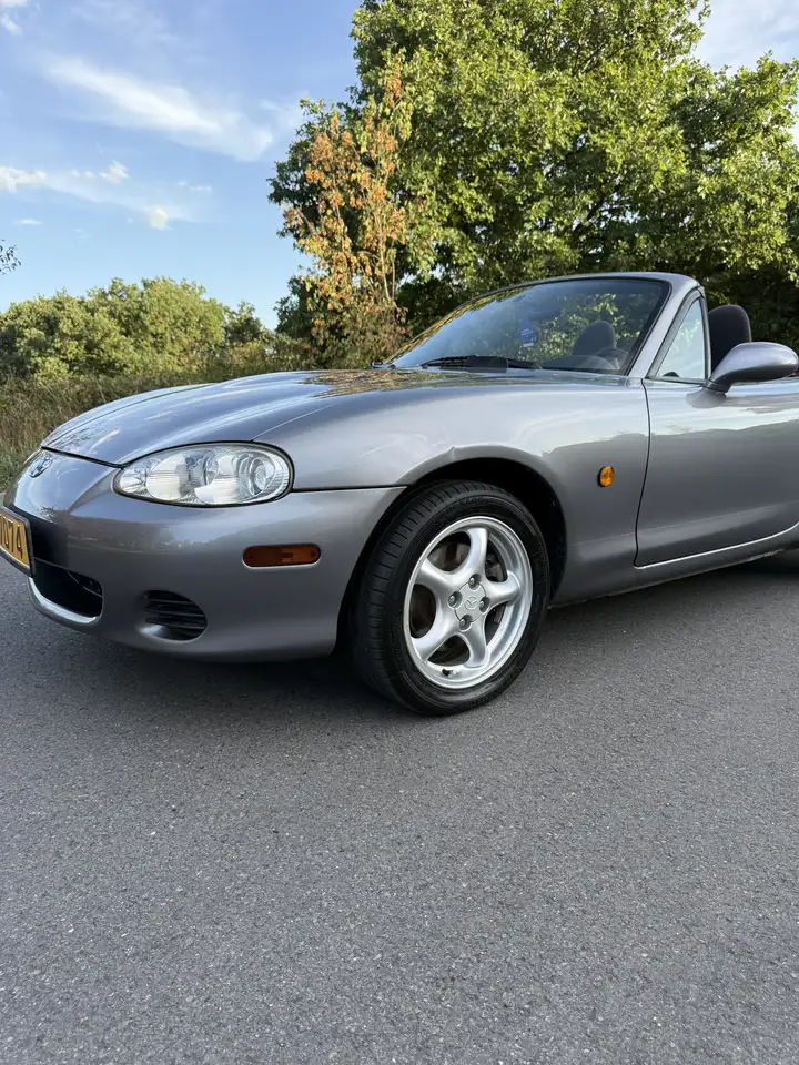 Mazda MX-5