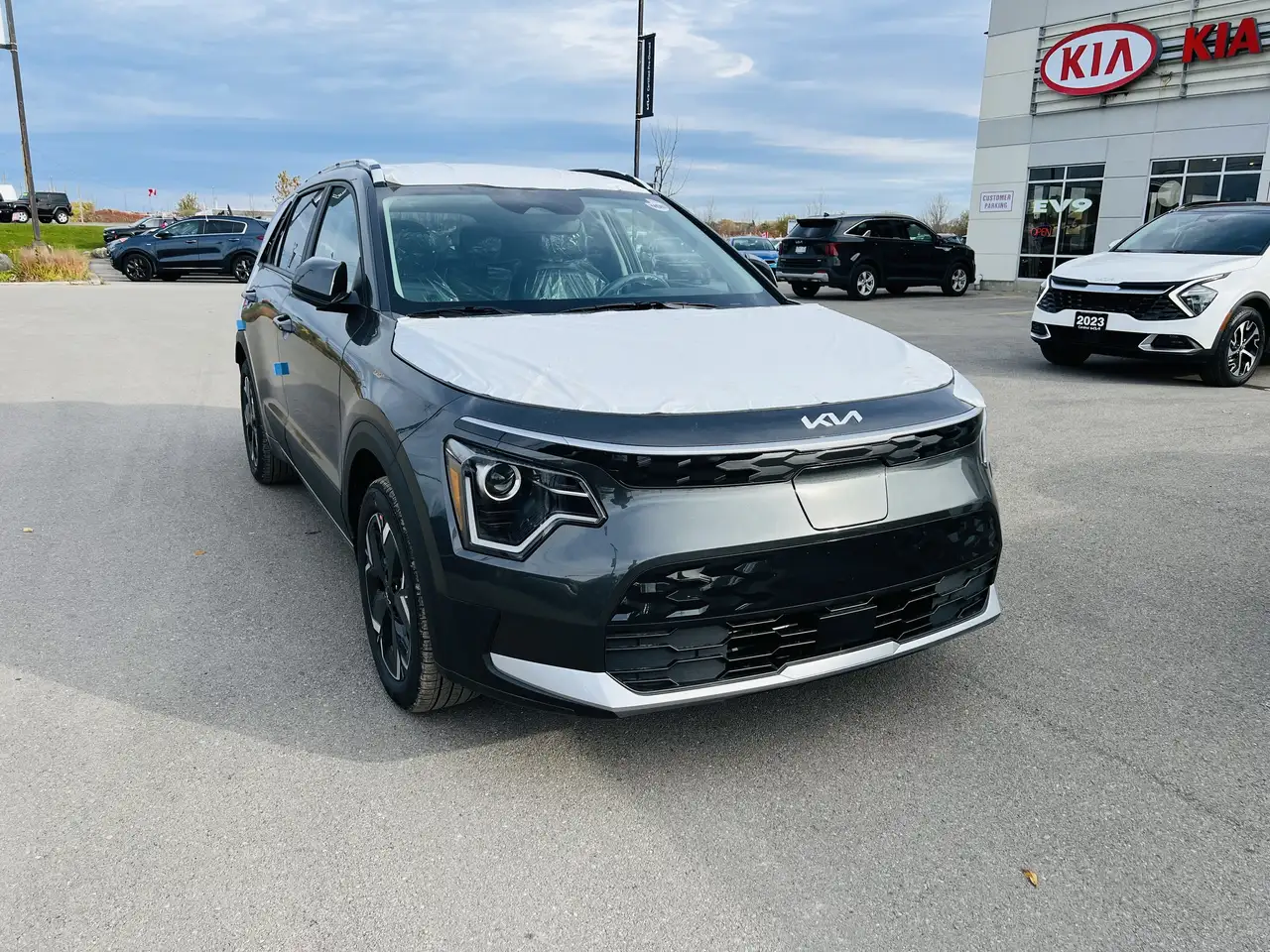 Kia Niro снимка Kia Niro