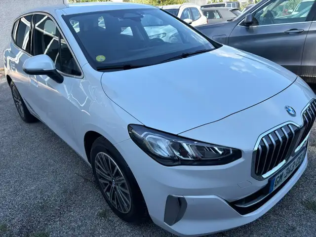 BMW 2 Series view 5