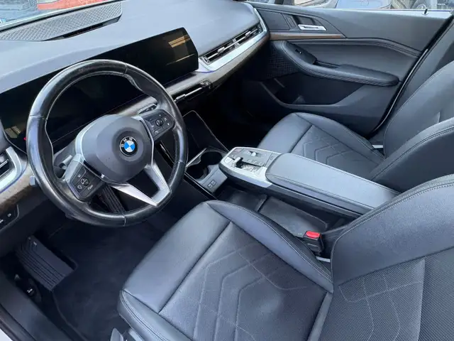 BMW 2 Series view 7