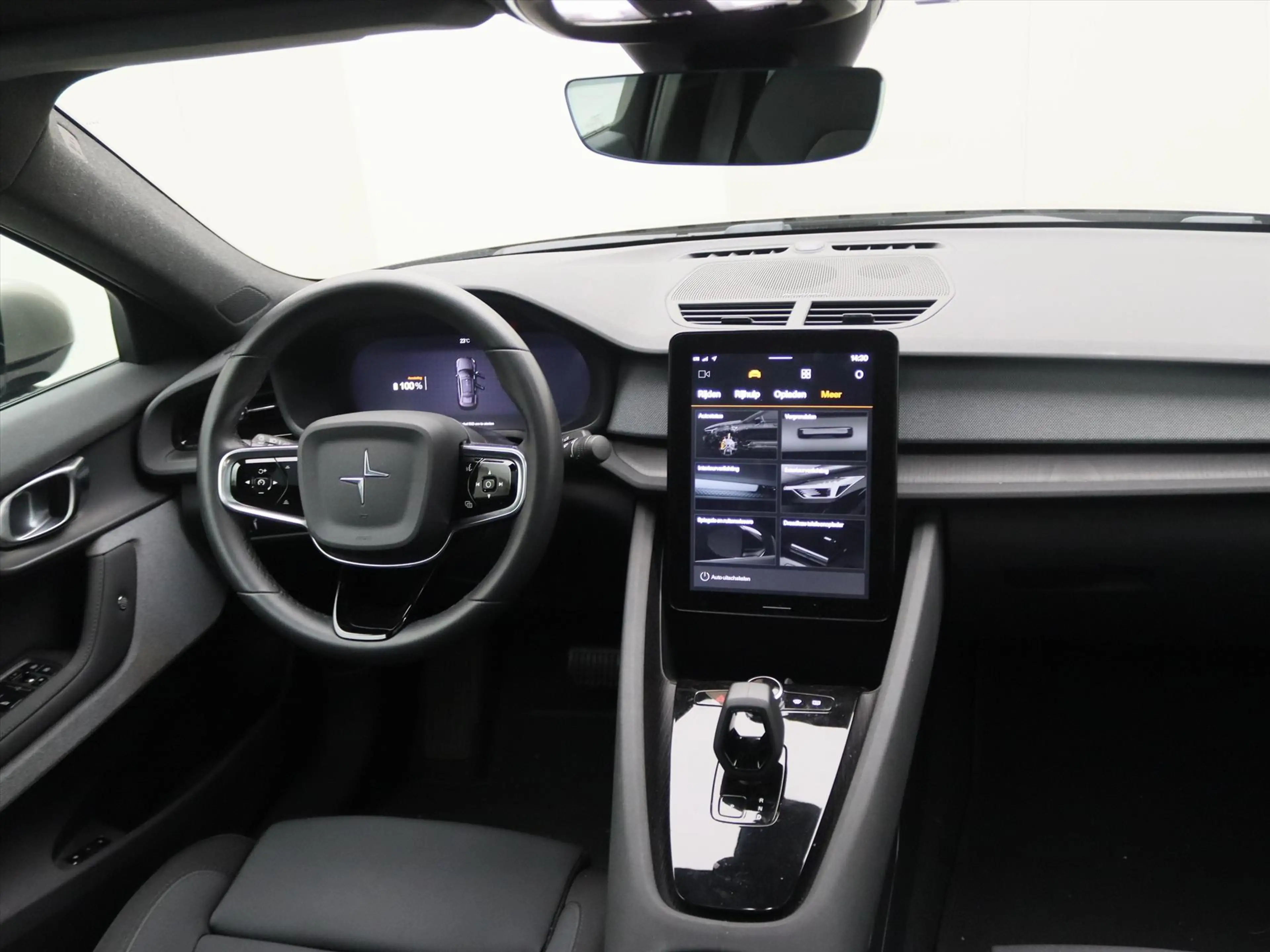 Polestar 2 Long Range Dual Motor 408PK 78kWh [ TREKHAAK+PILOT — photo 2