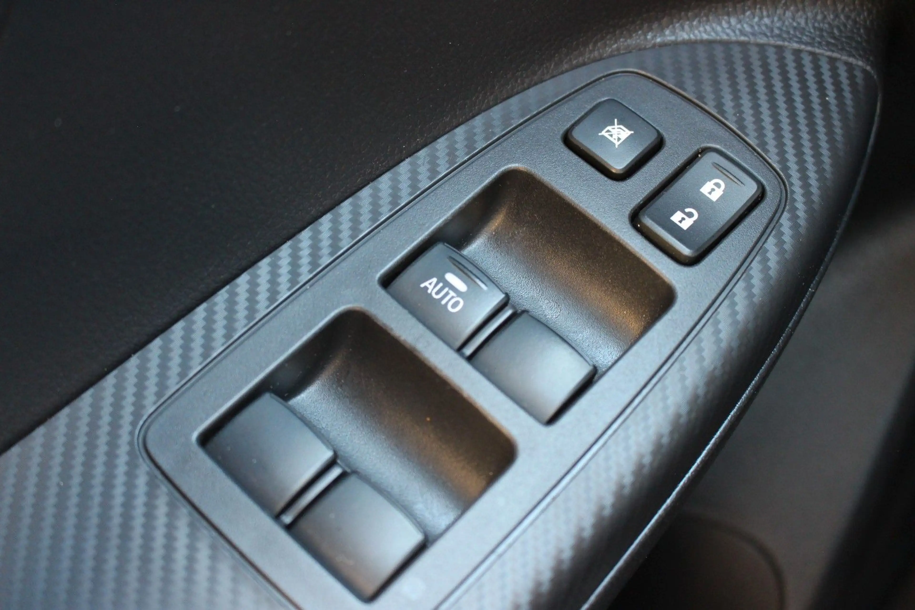 Mitsubishi Eclipse Cross Diamant Edition BT/SHZ/PDC/KLIMA — photo 13