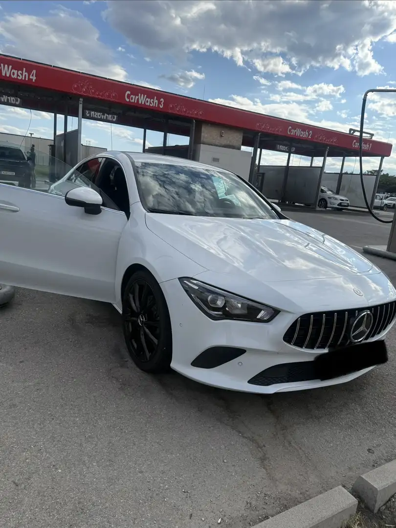 Mercedes-Benz CLA 200 d Aut. Weiß - 2