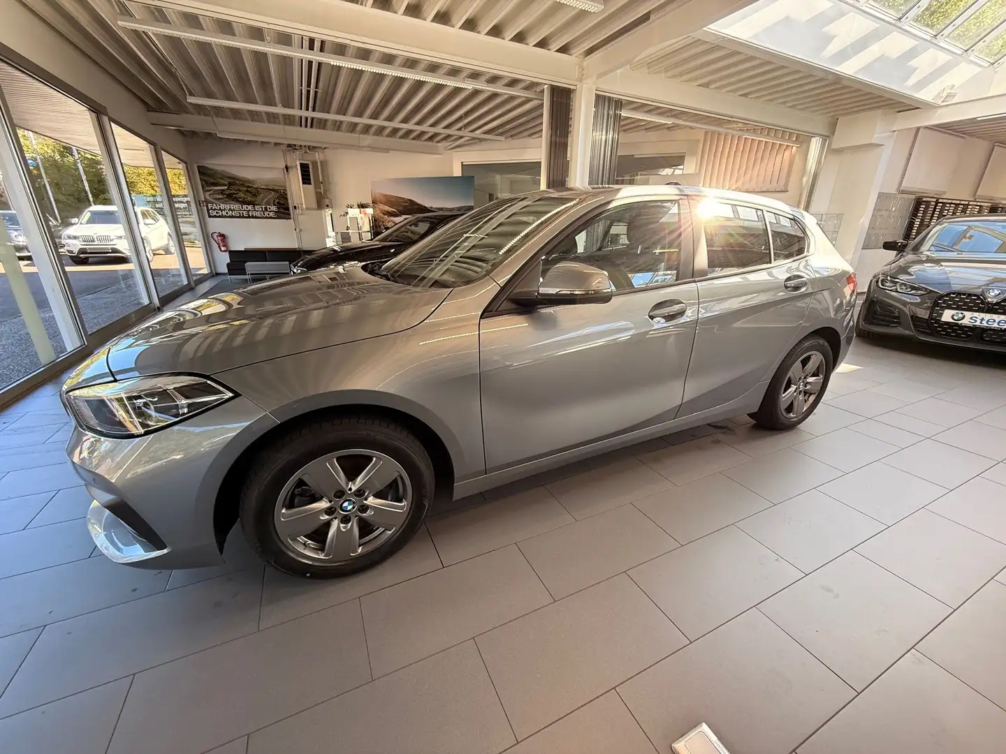 BMW 118 118i Aut. Advantage - 2
