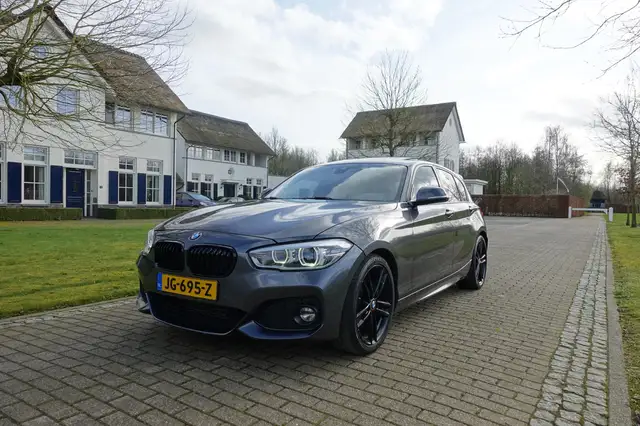 BMW 120 1-serie 120i M Sport | Harman Kardon | Schuif/kant