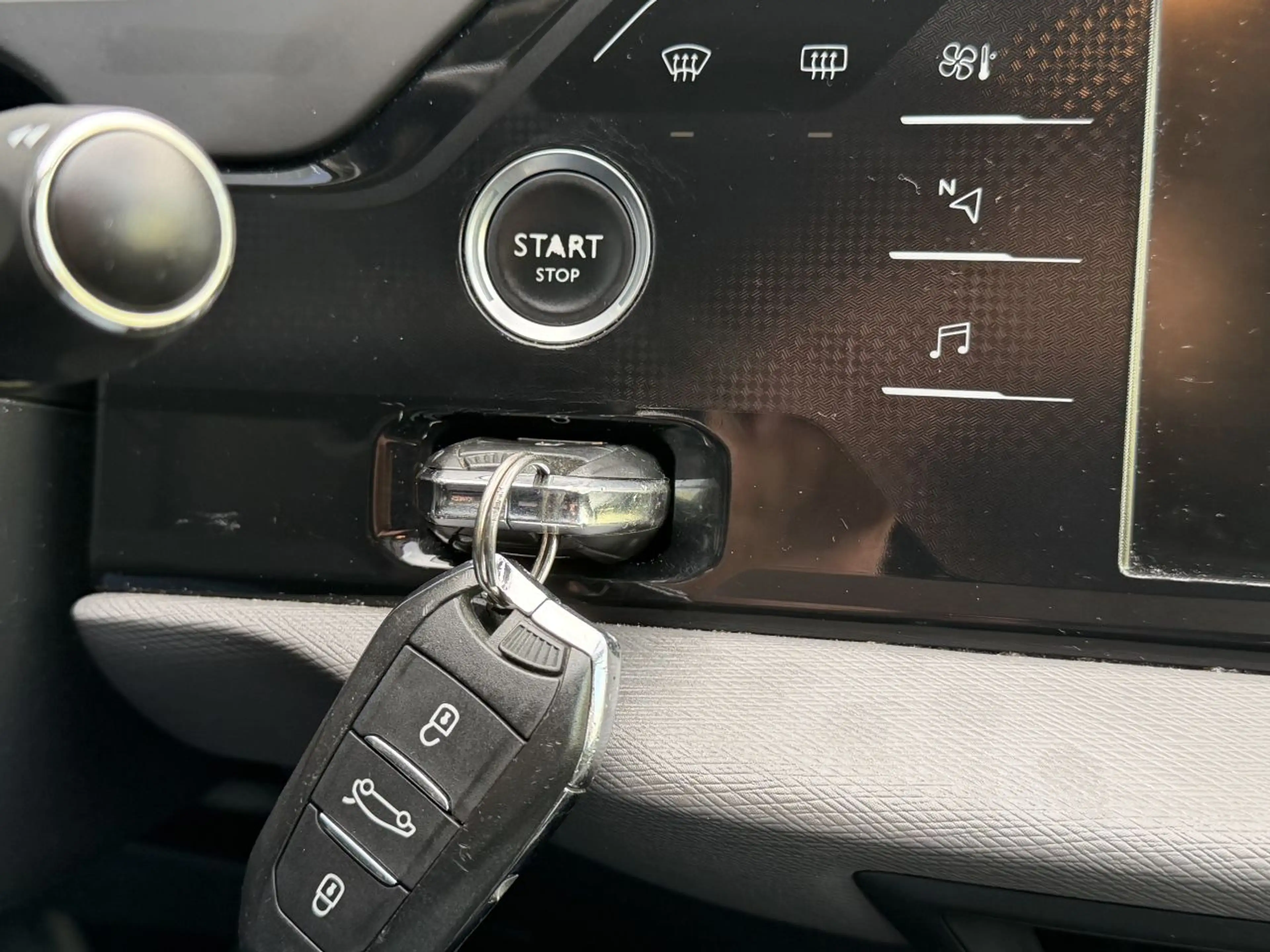 Citroen Grand C4 Picasso 1.6 BlueHDI Navi Clima 7-PERS EURO-6 — photo 15