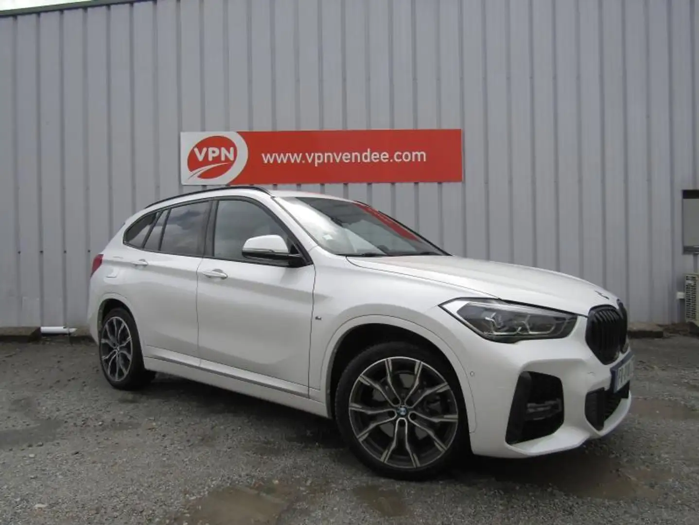 BMW X1 xDrive25eA 220ch M Sport Weiß - 1