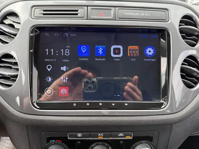 Volkswagen Tiguan view 20