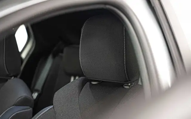 Opel Corsa view 9