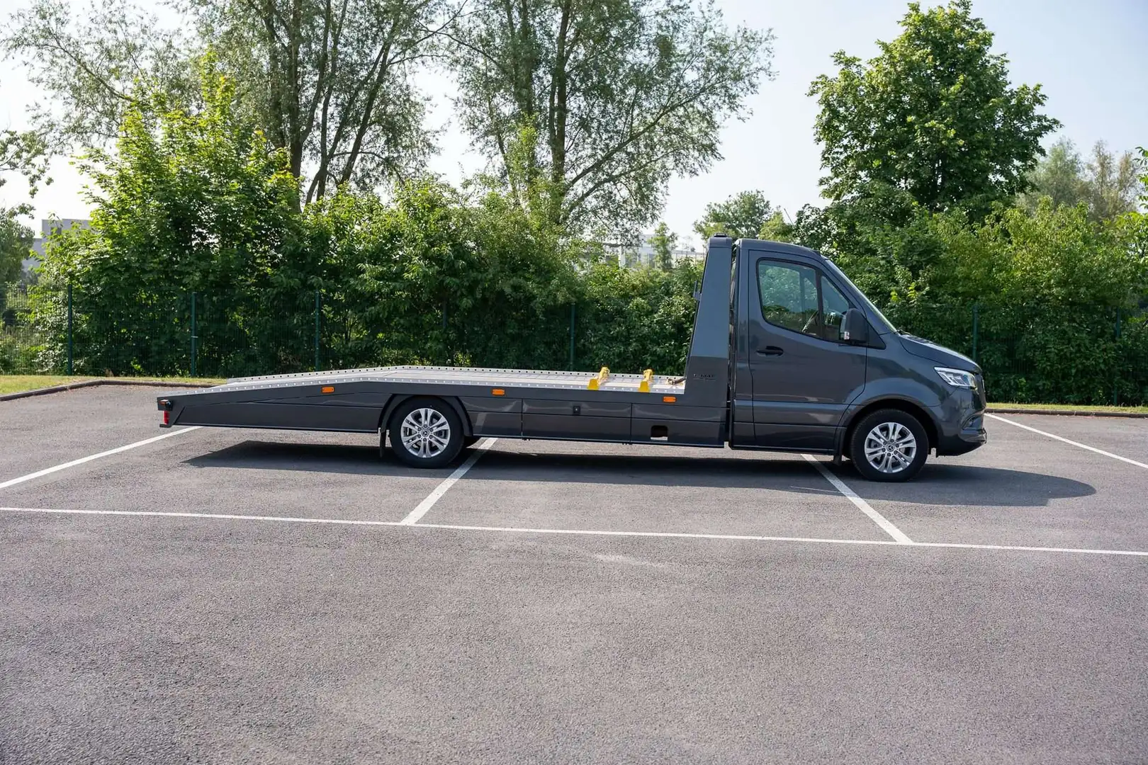 Mercedes-Benz Sprinter V6 Takelwagen / Autotransporteur / CAM / NAVI / A Gris - 2
