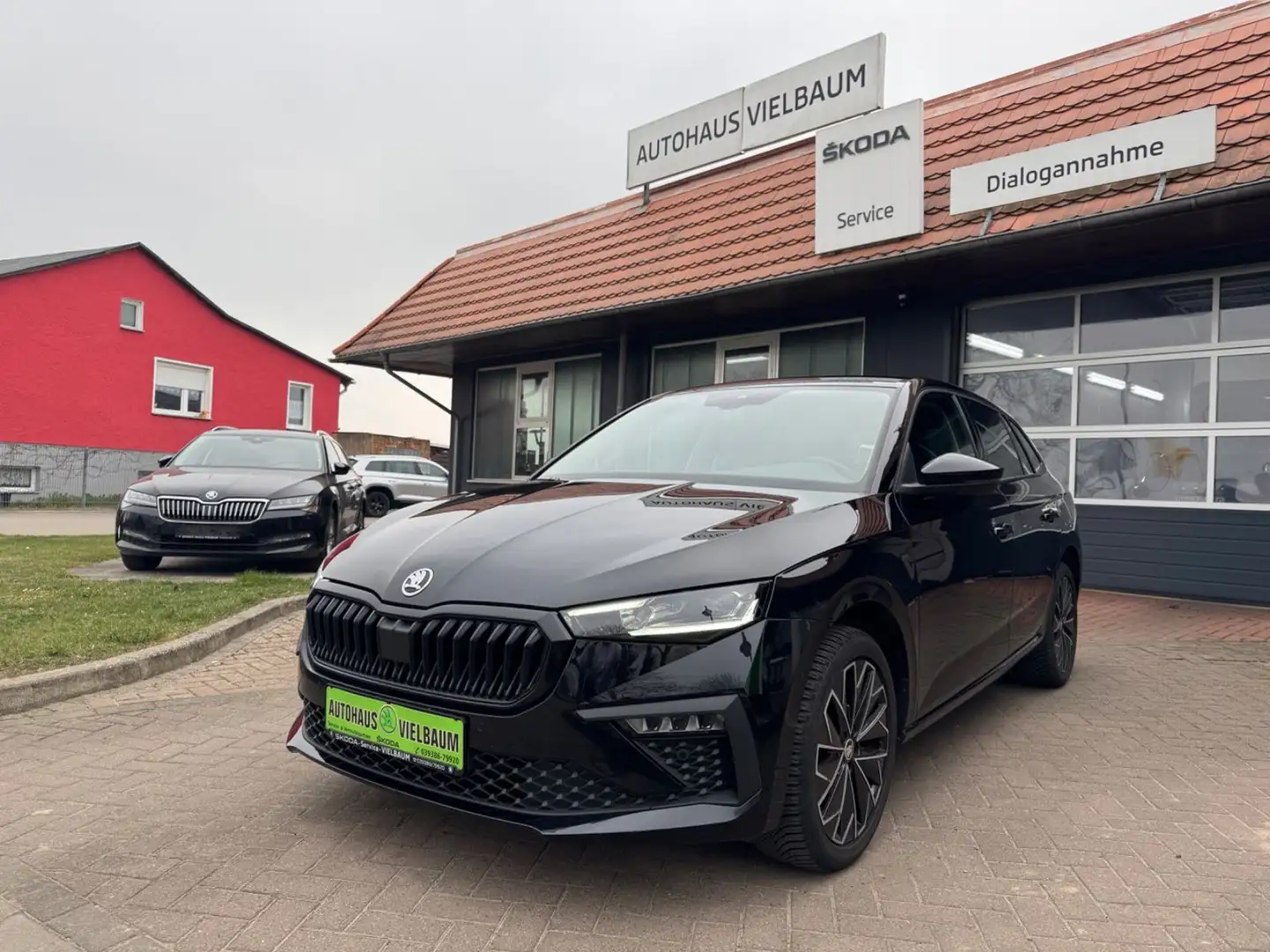 Skoda Scala Drive TSI DSG Matrix / Kamera /AHK /85kw Schwarz - 1