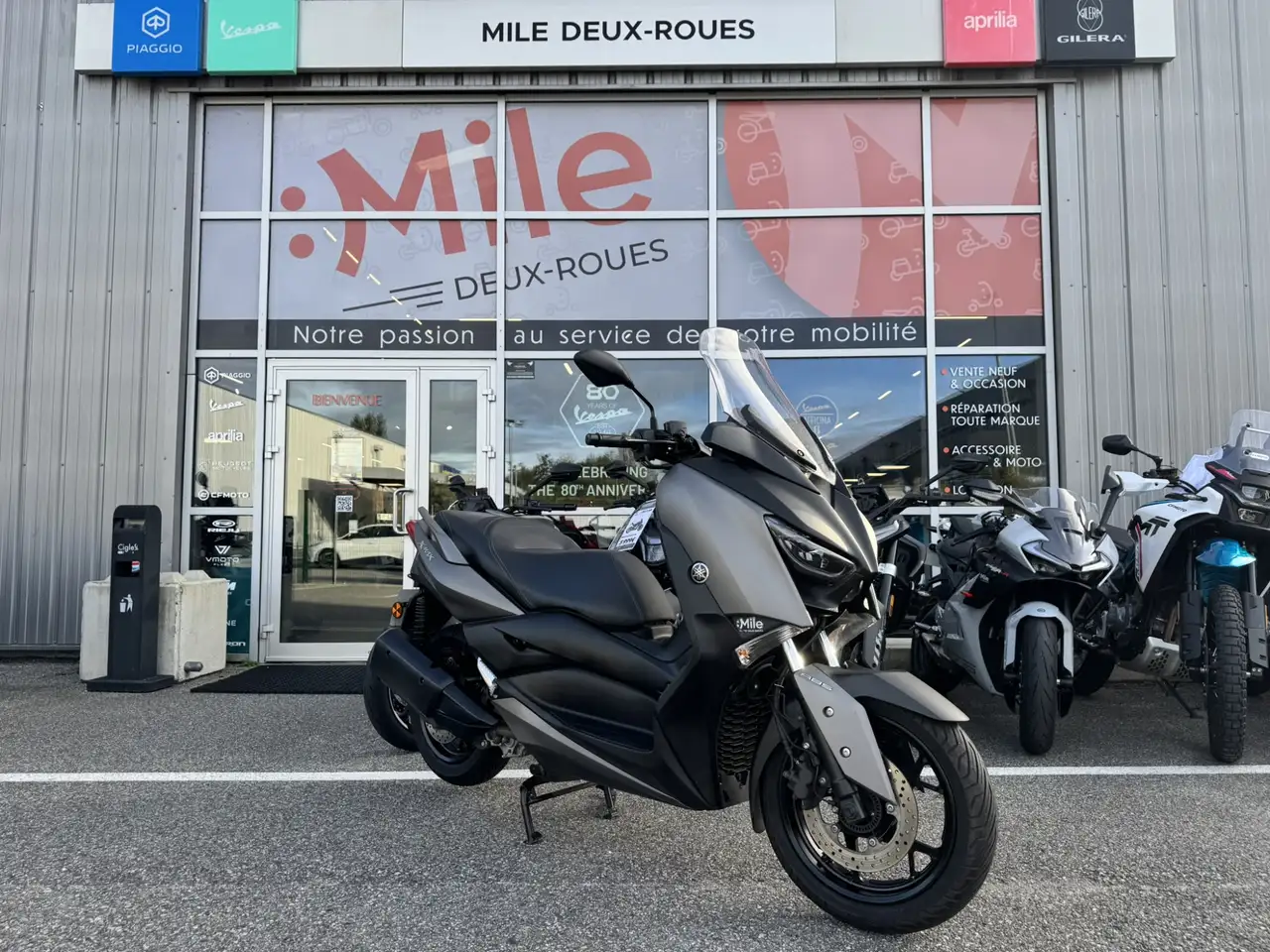 Yamaha X-Max 300