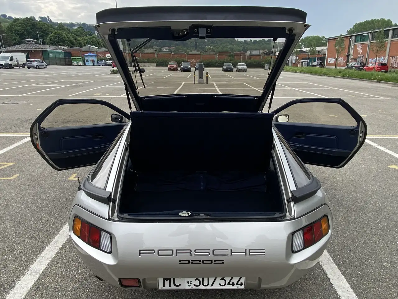 Porsche 928 4.7 S, foto 10