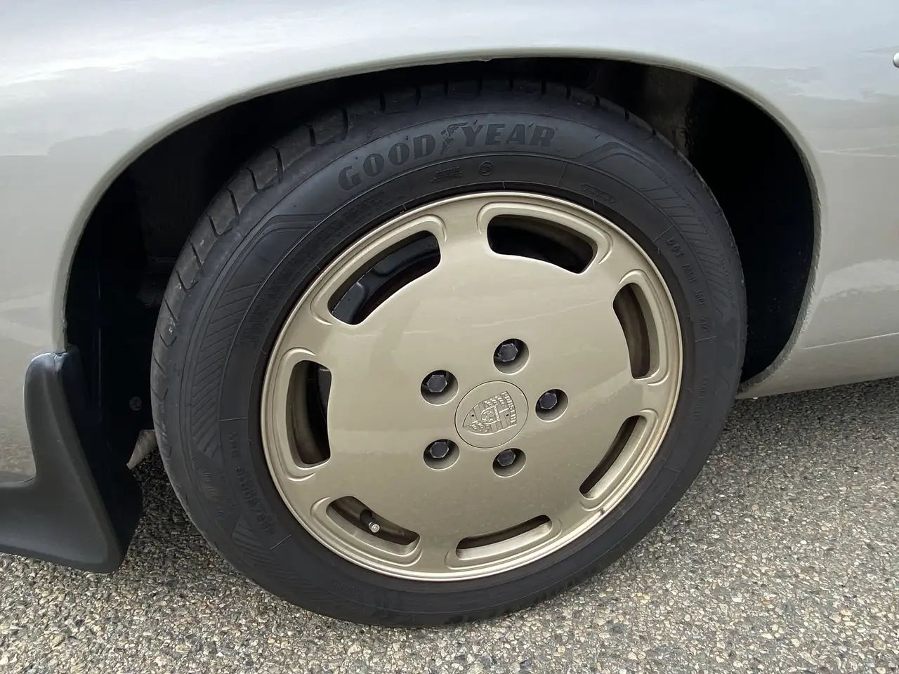 Porsche 928 4.7 S, foto 4