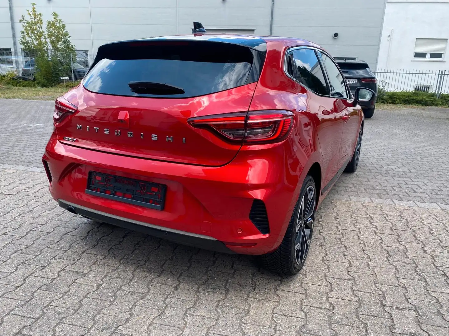 Mitsubishi Colt Intro Edition/Rückfahrkamera/Navi/LED Rosso - 2