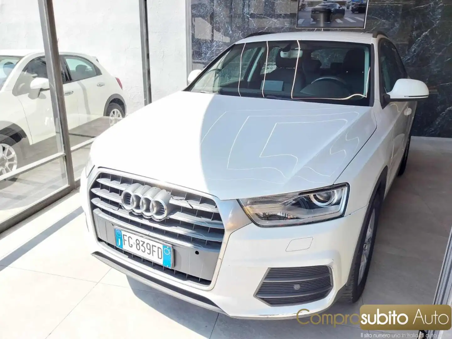 Audi Q3 2.0 TDI 120 CV (Garanzia 12 Mesi) Bianco - 2