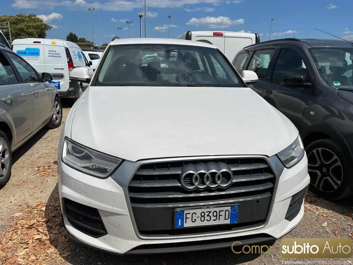 Audi Q3 2.0 TDI 120 CV Sport Bianco - 1