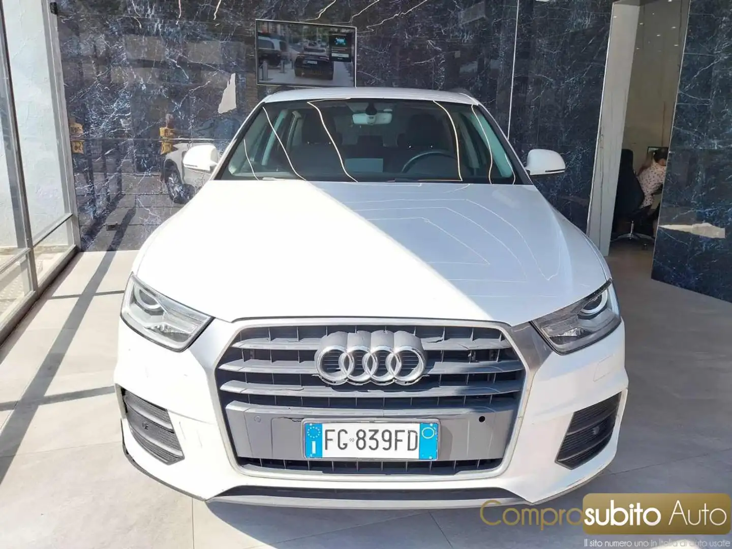 Audi Q3 2.0 TDI 120 CV (Garanzia 12 Mesi) Bianco - 1