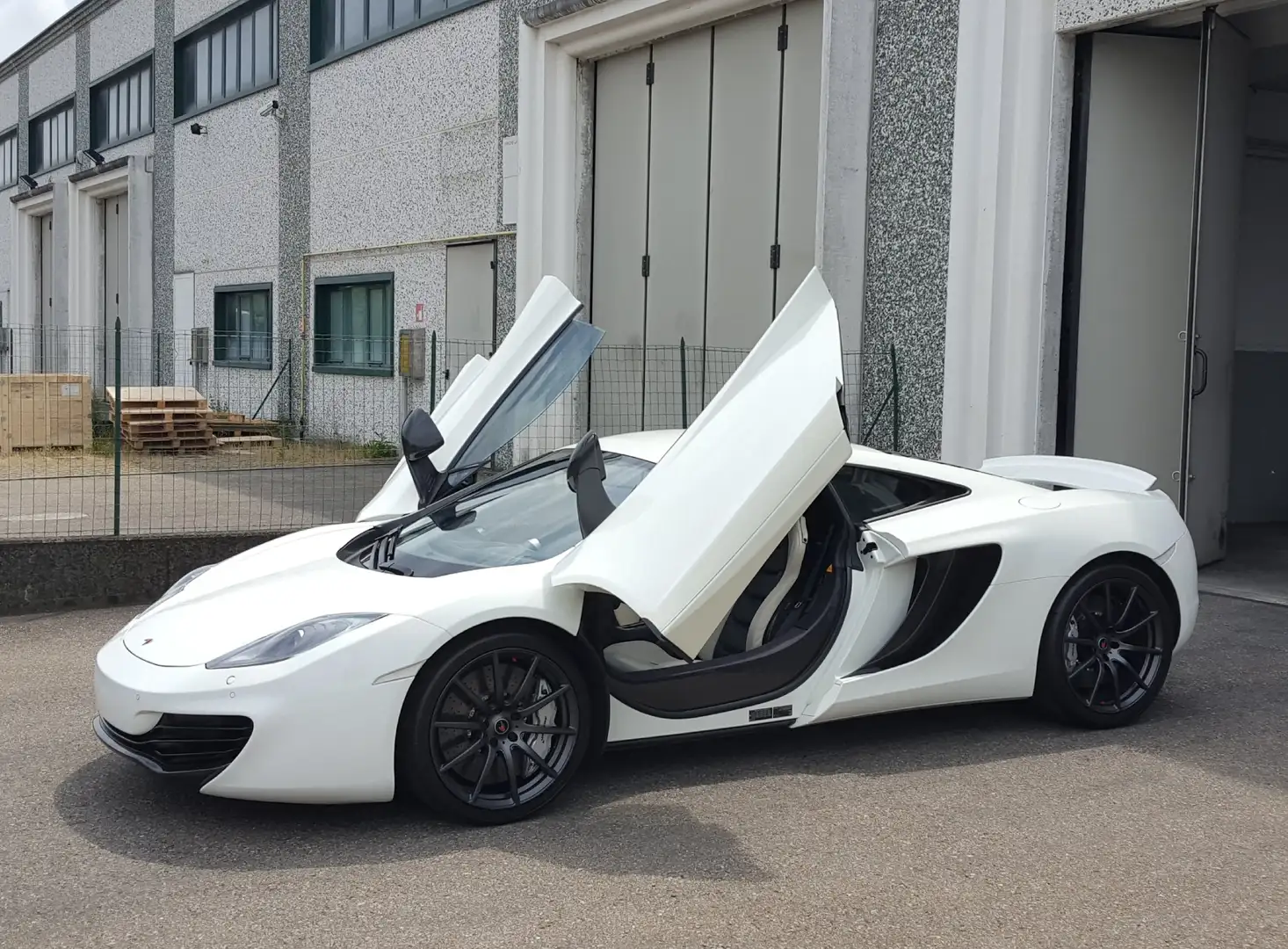 McLaren MP4-12C MSO full carbon Blanco - 1