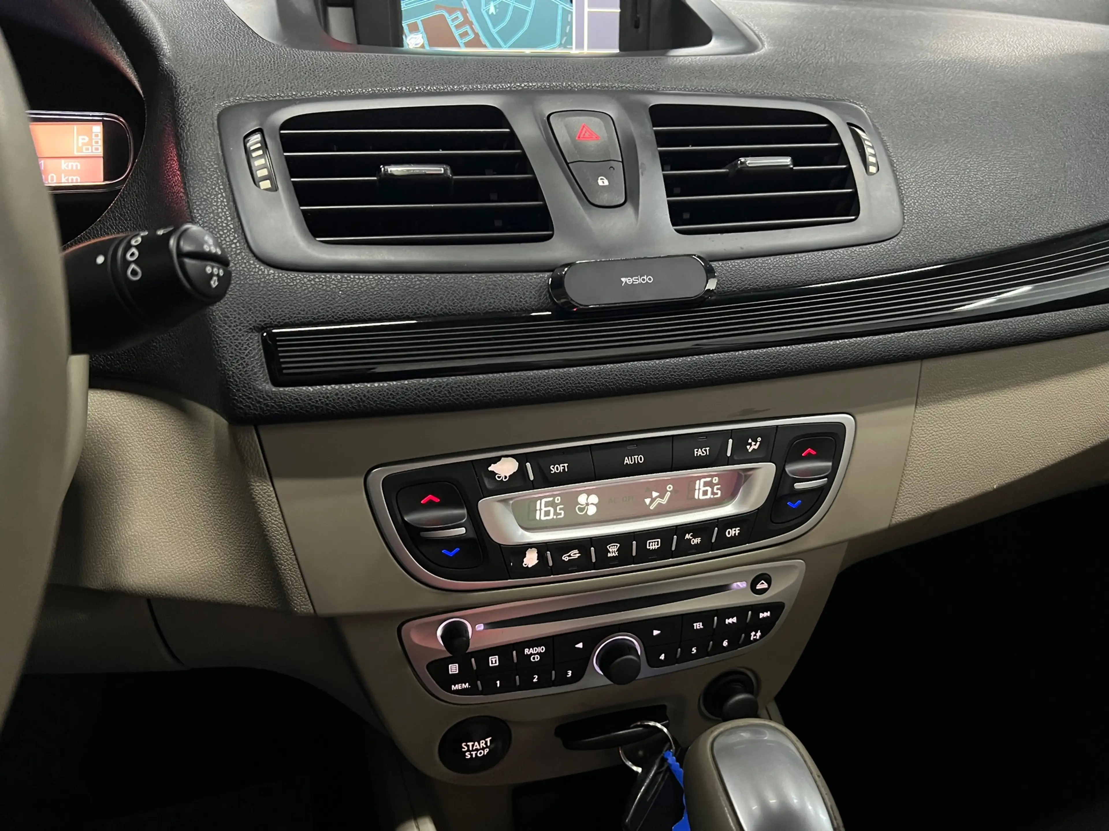 Renault Megane Coupé-Cabriolet 2.0 Privilège Automaat — photo 13
