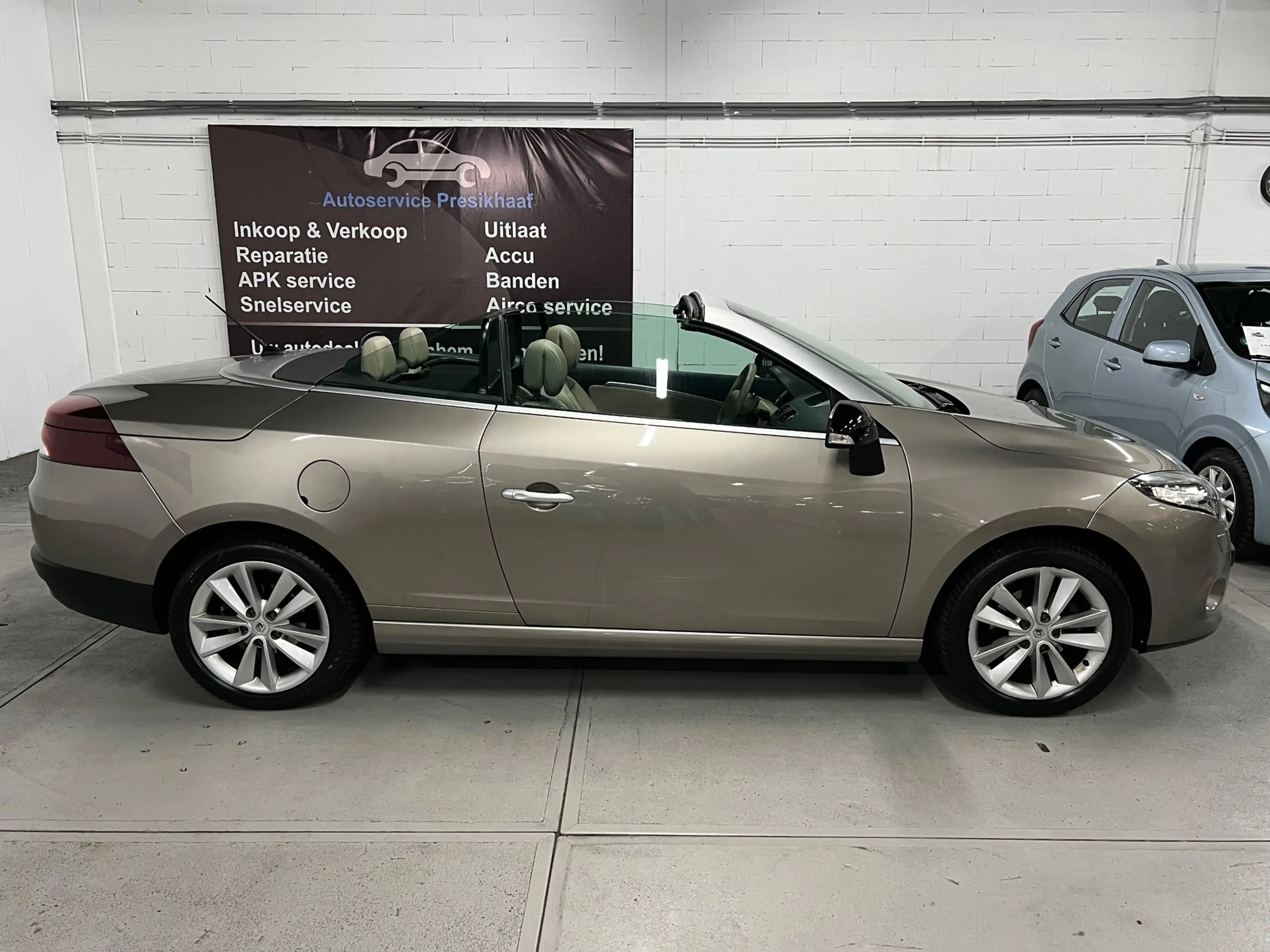 Renault Megane Coupé-Cabriolet 2.0 Privilège Automaat — photo 5