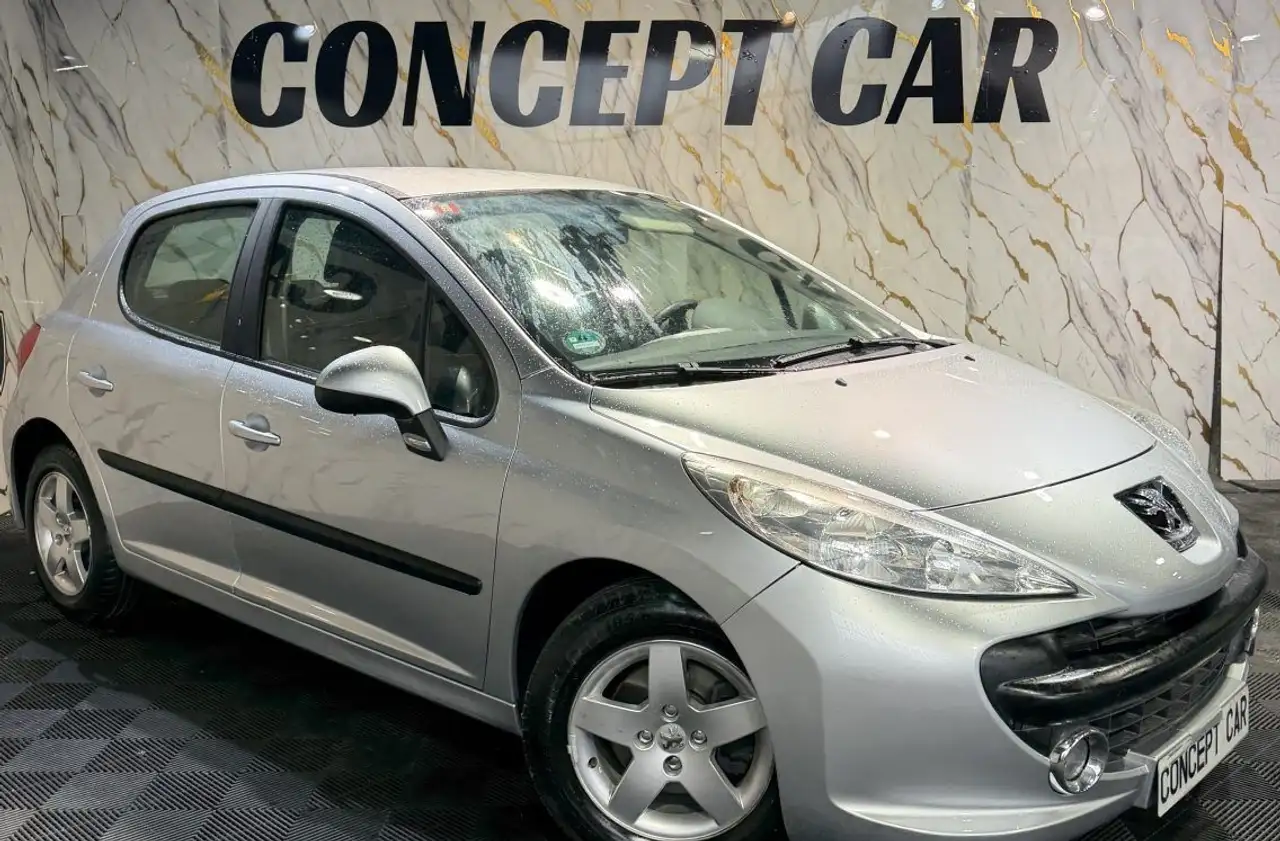 Peugeot 207