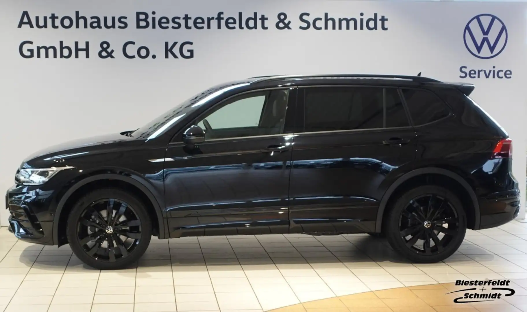 Volkswagen Tiguan Allspace 2.0TDI DSG R-Line 4M Pano AHK Klima Navi Leder Schwarz - 1