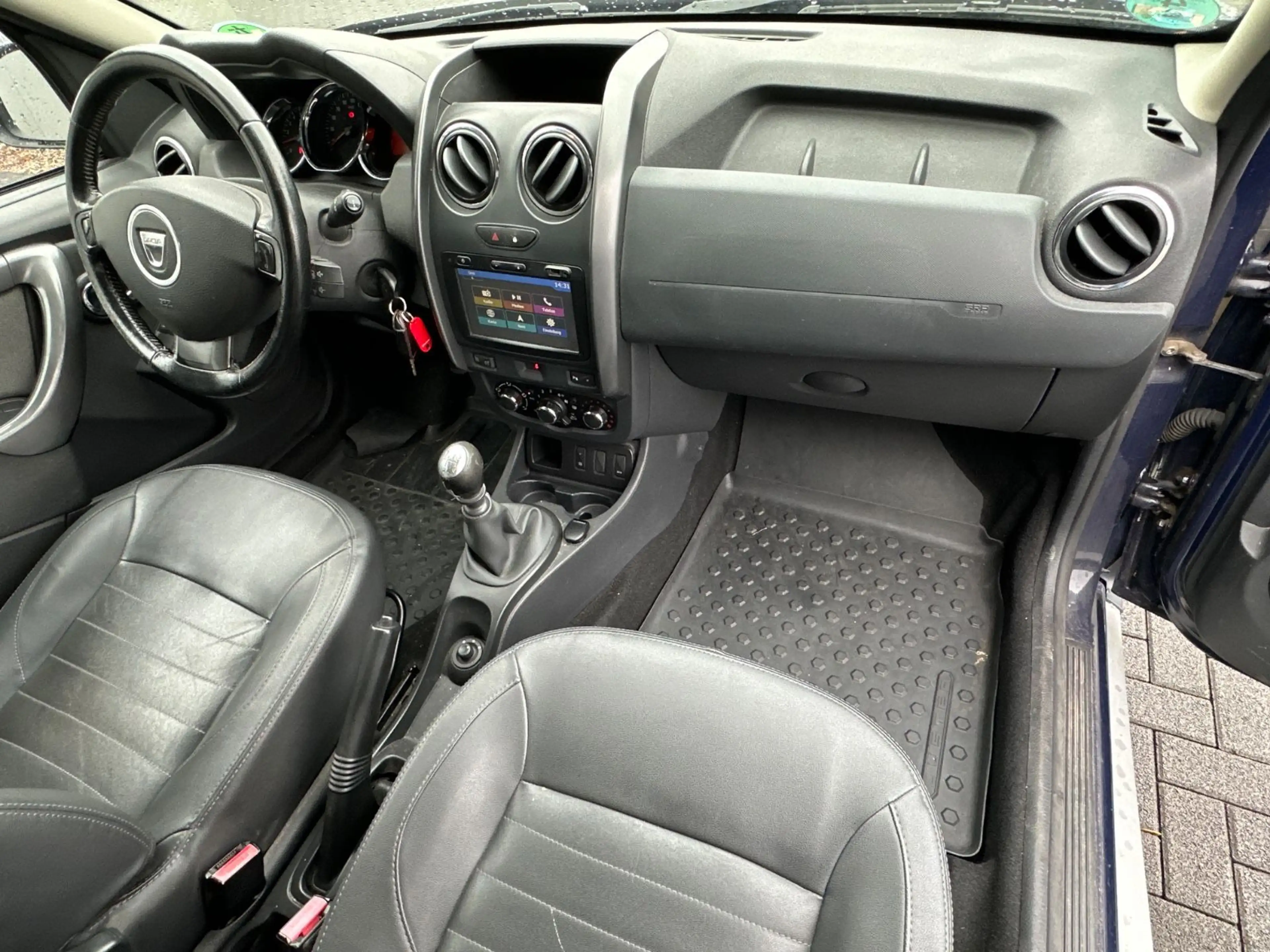 Dacia Duster Prestige*Klima*Temp*Leder*Navi*KamAHK*PDC — photo 25