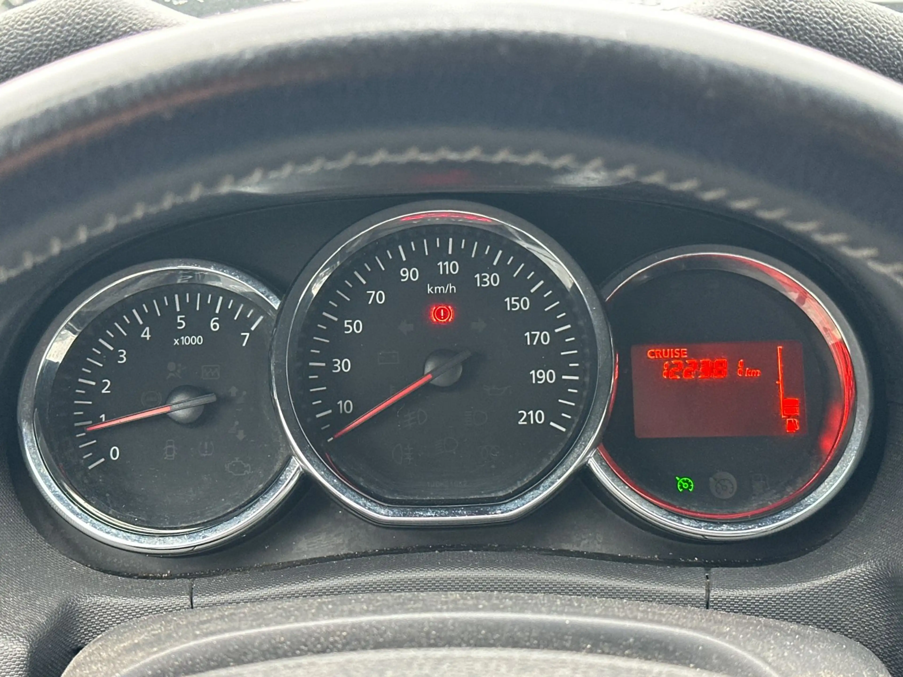 Dacia Duster Prestige*Klima*Temp*Leder*Navi*KamAHK*PDC — photo 24