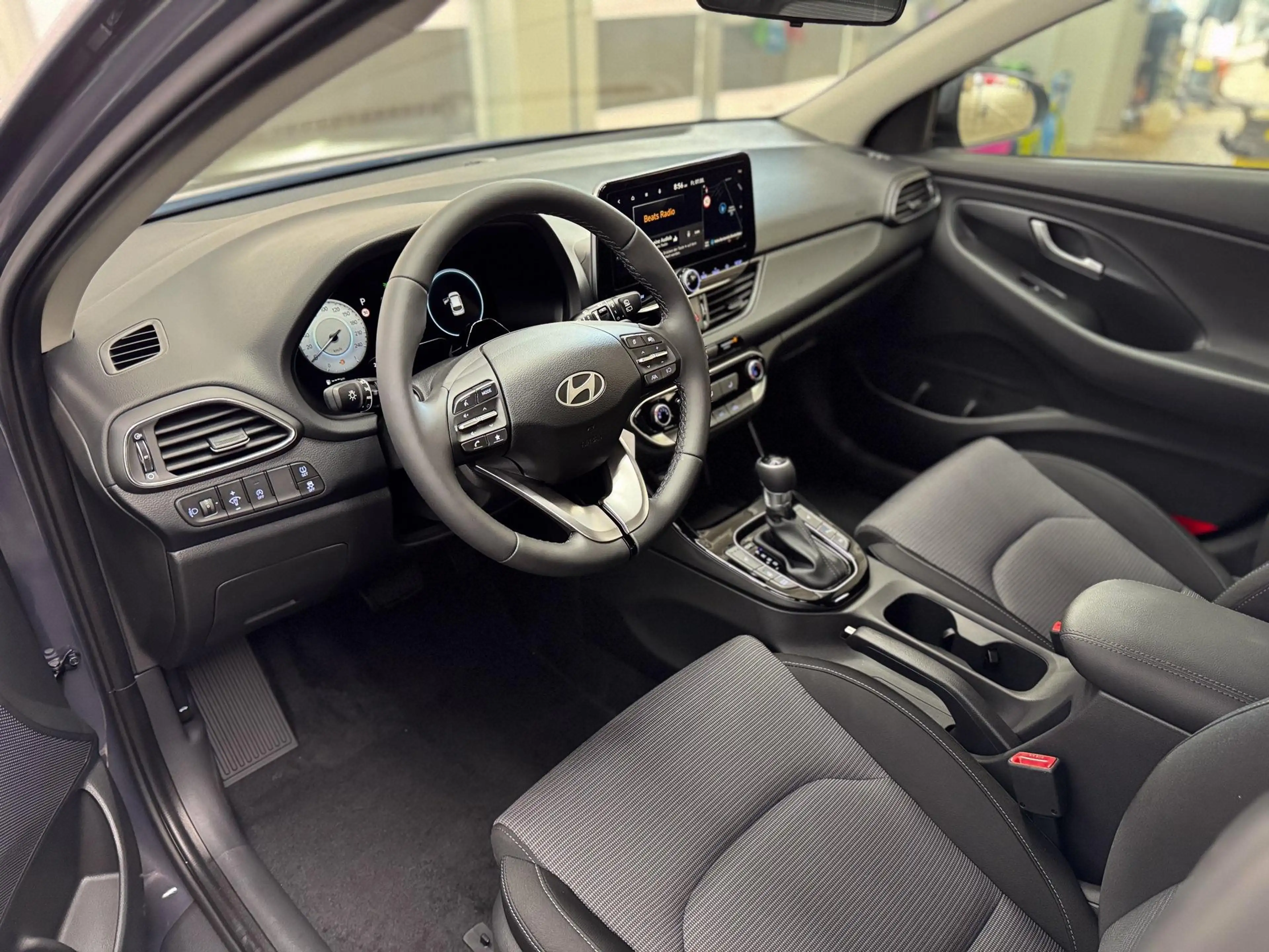 Hyundai i30 STYLE DCT ALU SHZ NAVI RFK PDC 1.6 T-GDi DCT 11... — photo 10