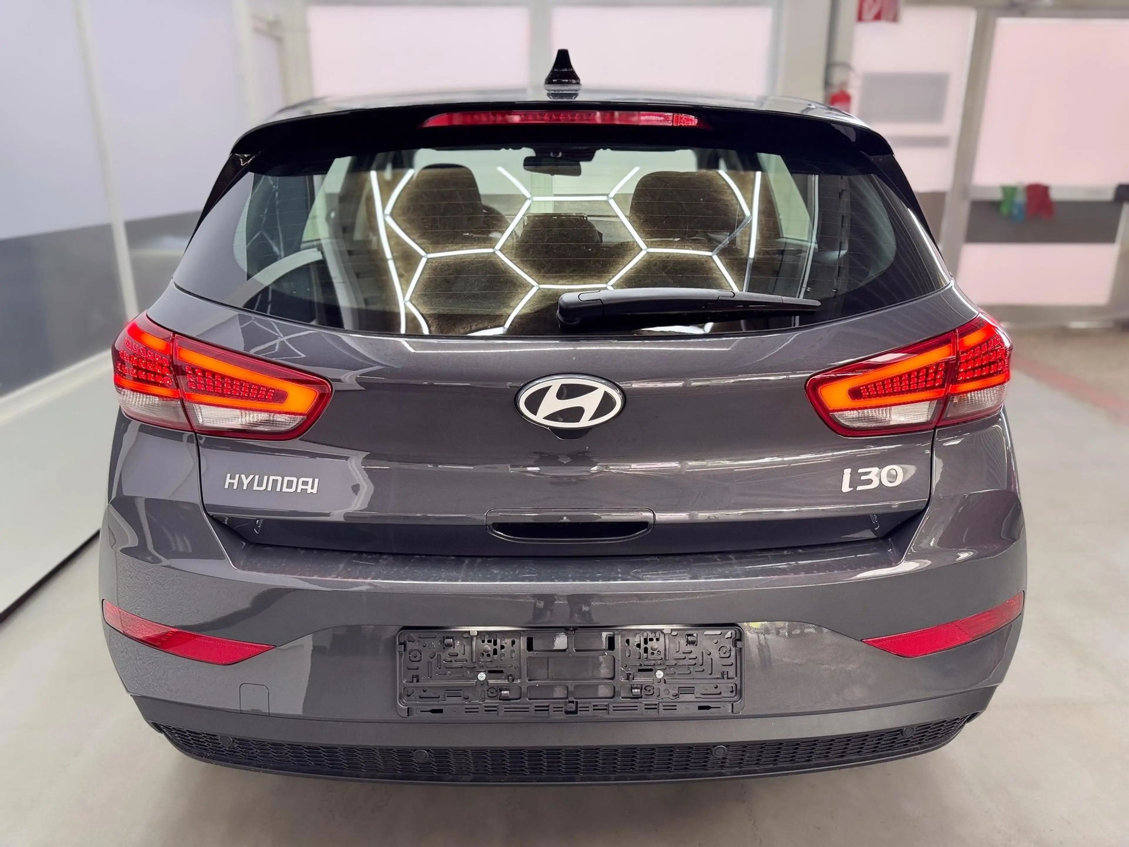 Hyundai i30 STYLE DCT ALU SHZ NAVI RFK PDC 1.6 T-GDi DCT 11... — photo 6