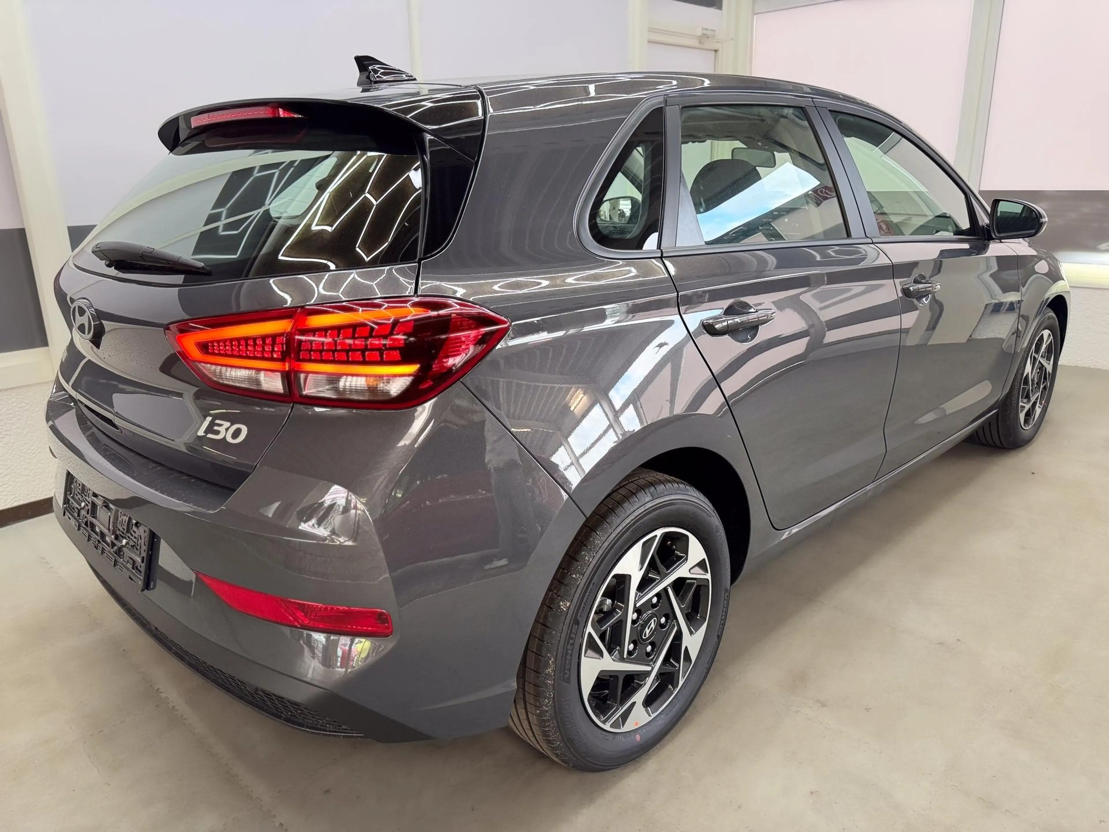 Hyundai i30 STYLE DCT ALU SHZ NAVI RFK PDC 1.6 T-GDi DCT 11... — photo 5