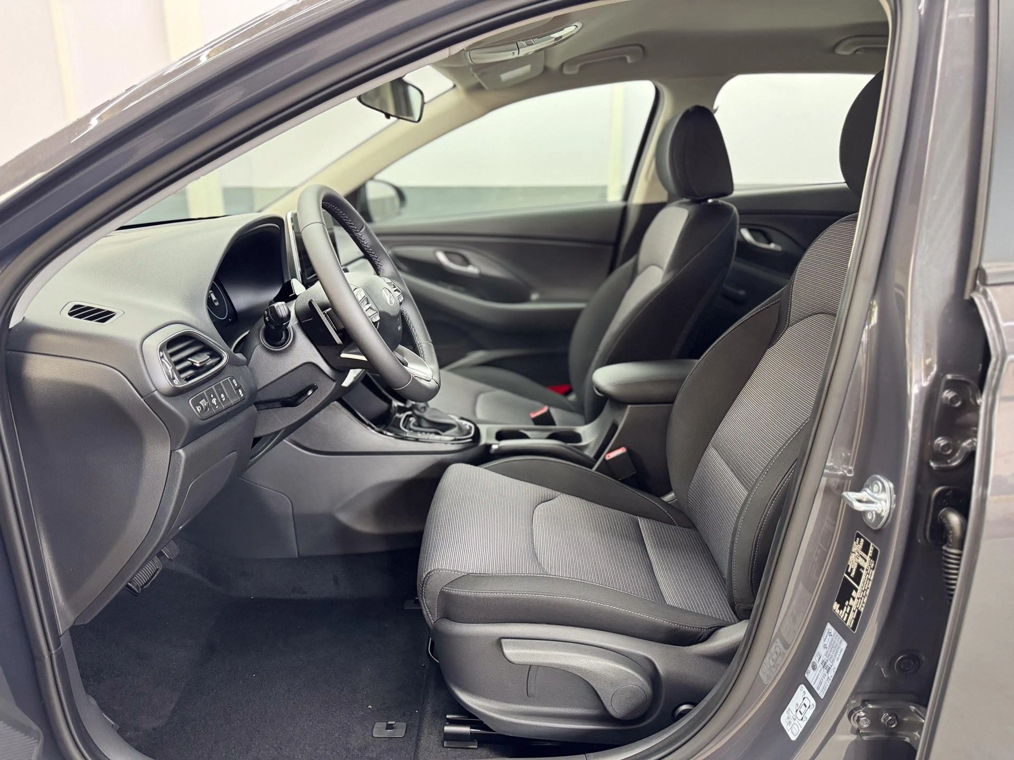 Hyundai i30 STYLE DCT ALU SHZ NAVI RFK PDC 1.6 T-GDi DCT 11... — photo 11