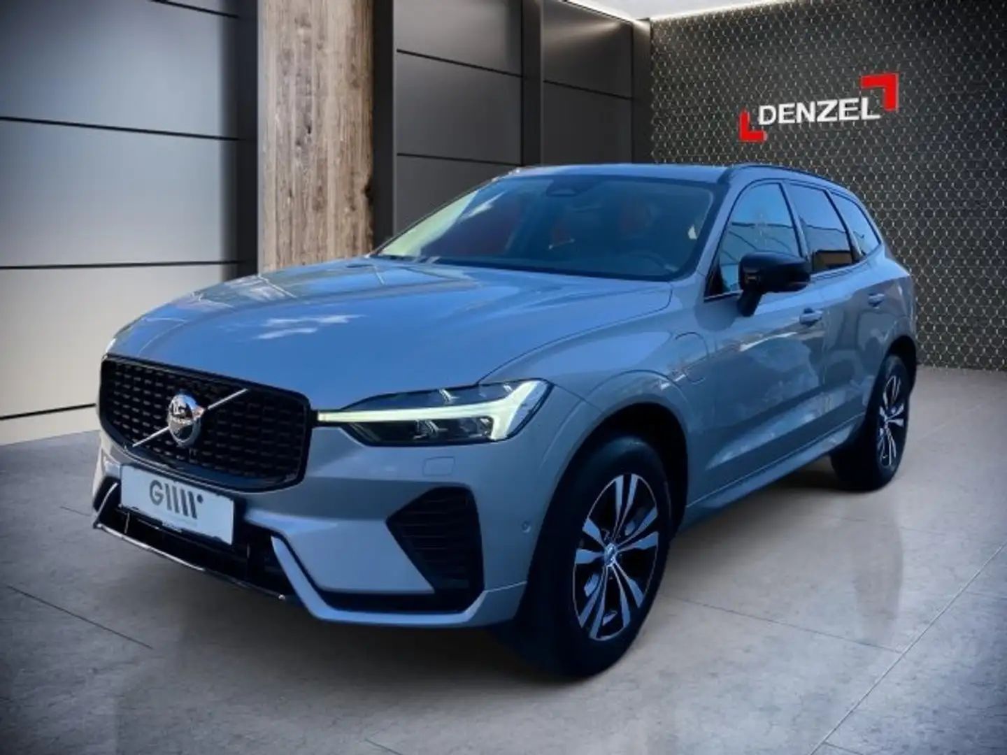 Volvo XC60 Plus, T6 Plug-in Hybrid, Elektrisch/Benzin, Dark Silber - 1