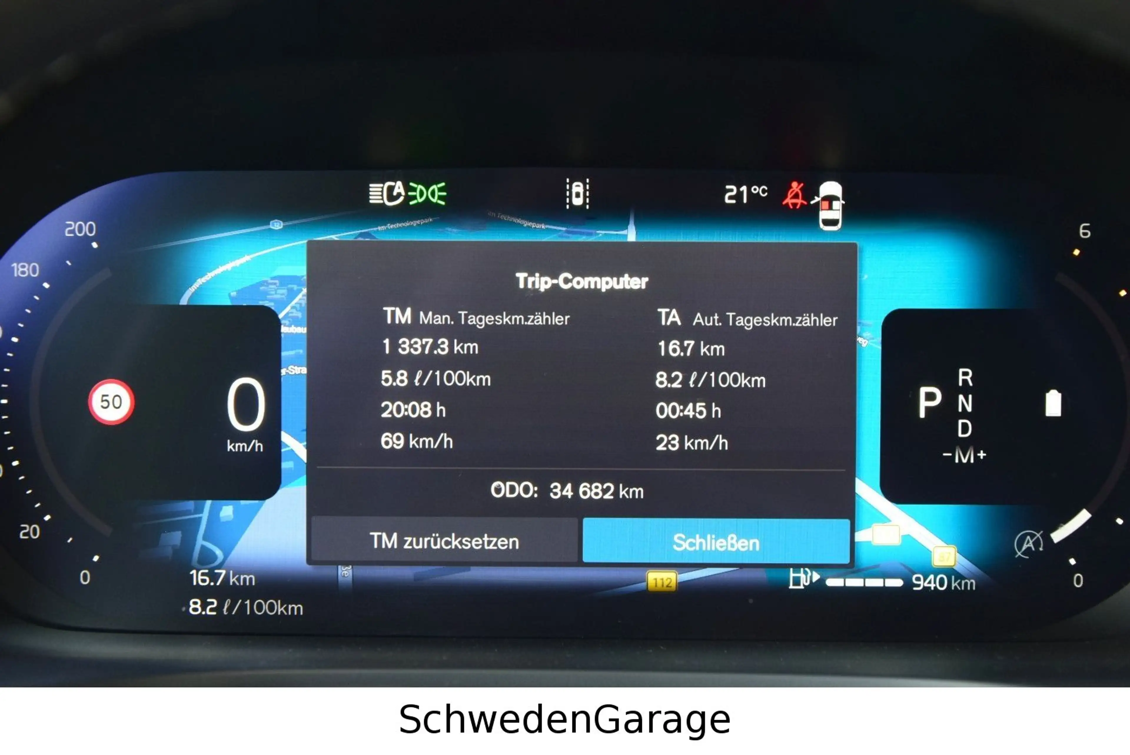 Volvo V60 B4 Plus Dark H&K/PilotAssist/Pano/RFK — photo 13