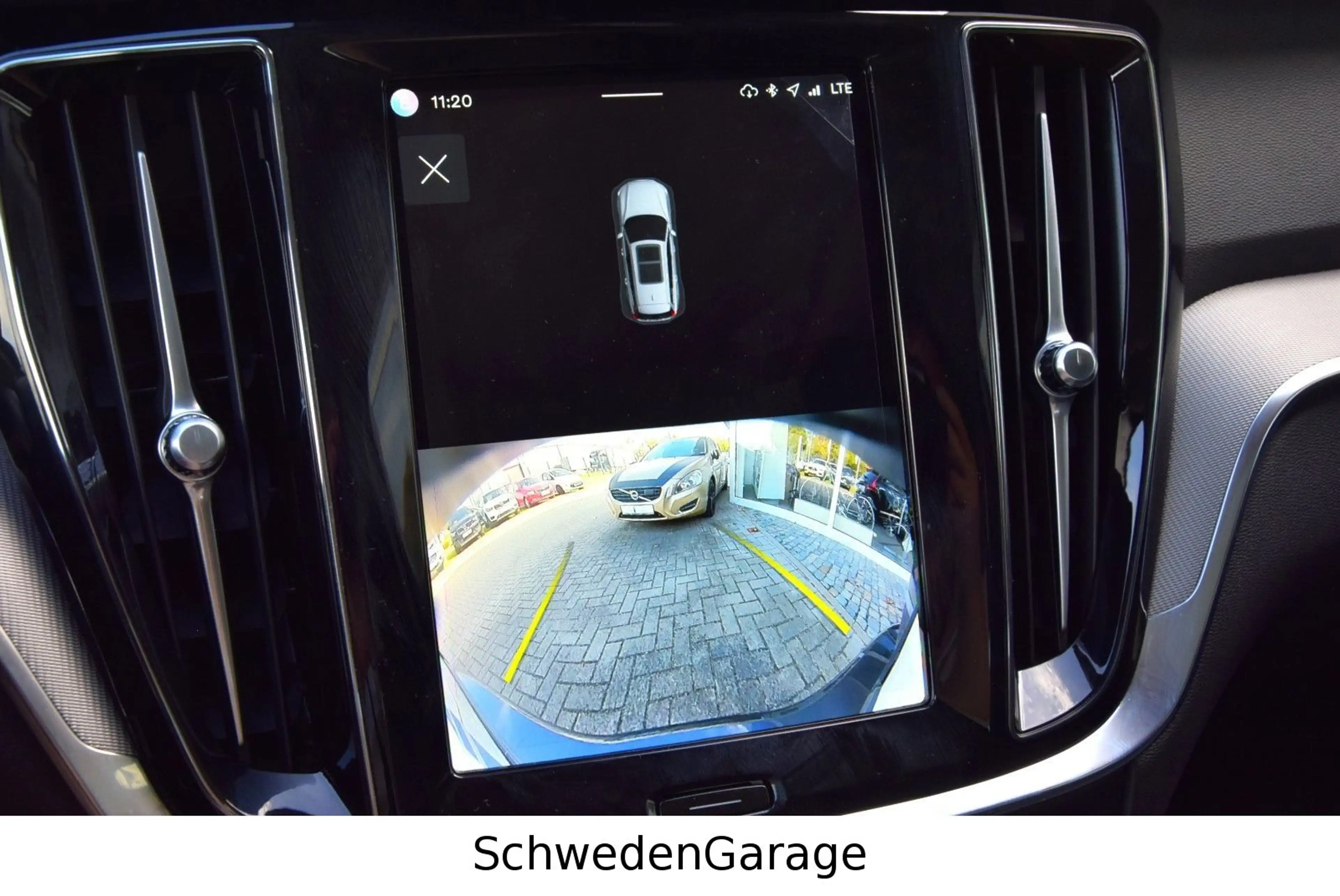 Volvo V60 B4 Plus Dark H&K/PilotAssist/Pano/RFK — photo 20
