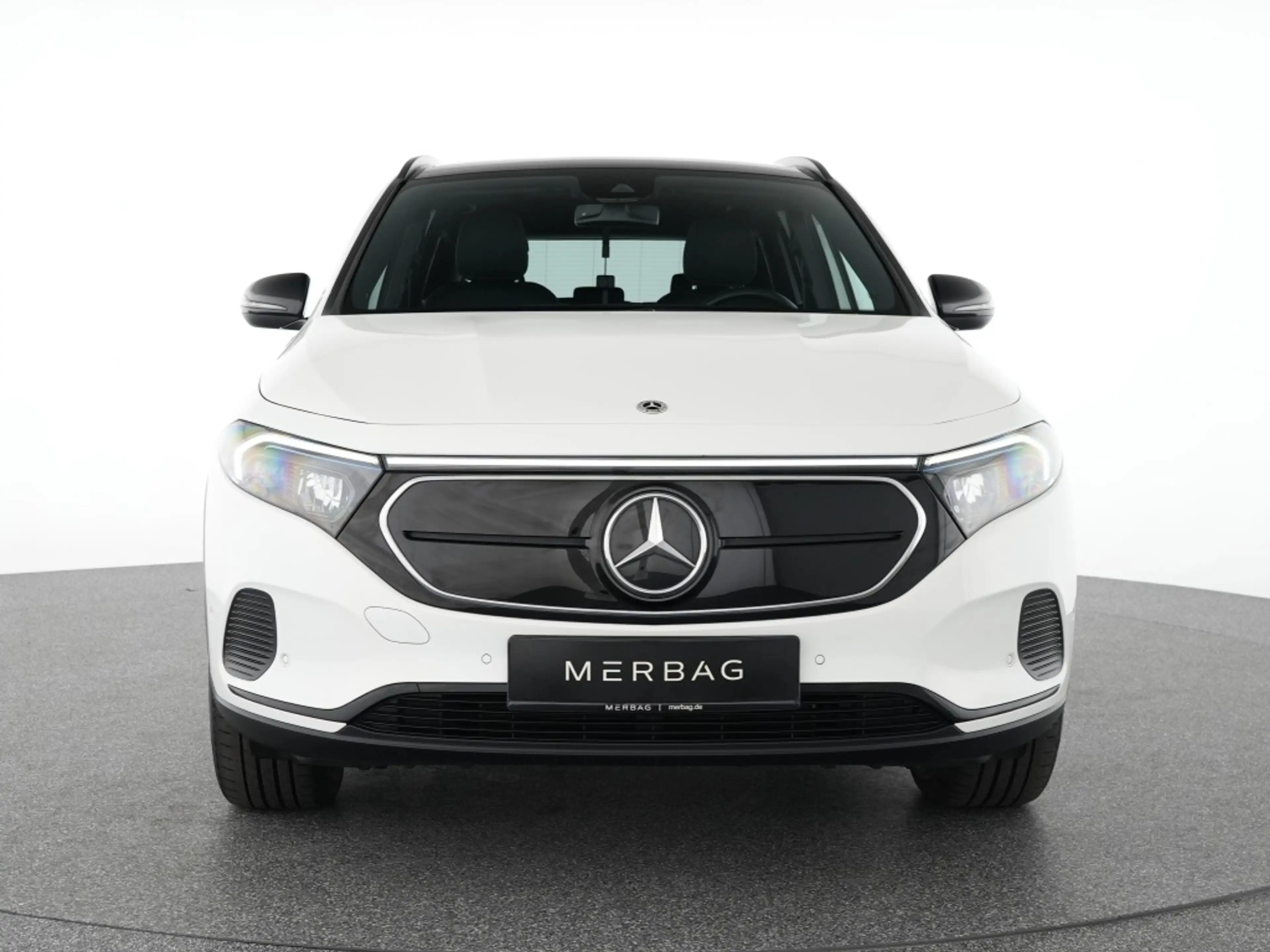 Mercedes-Benz EQA 250 AUT Kam. KeyLess KlimaA LED LM Navi Pano — photo 2