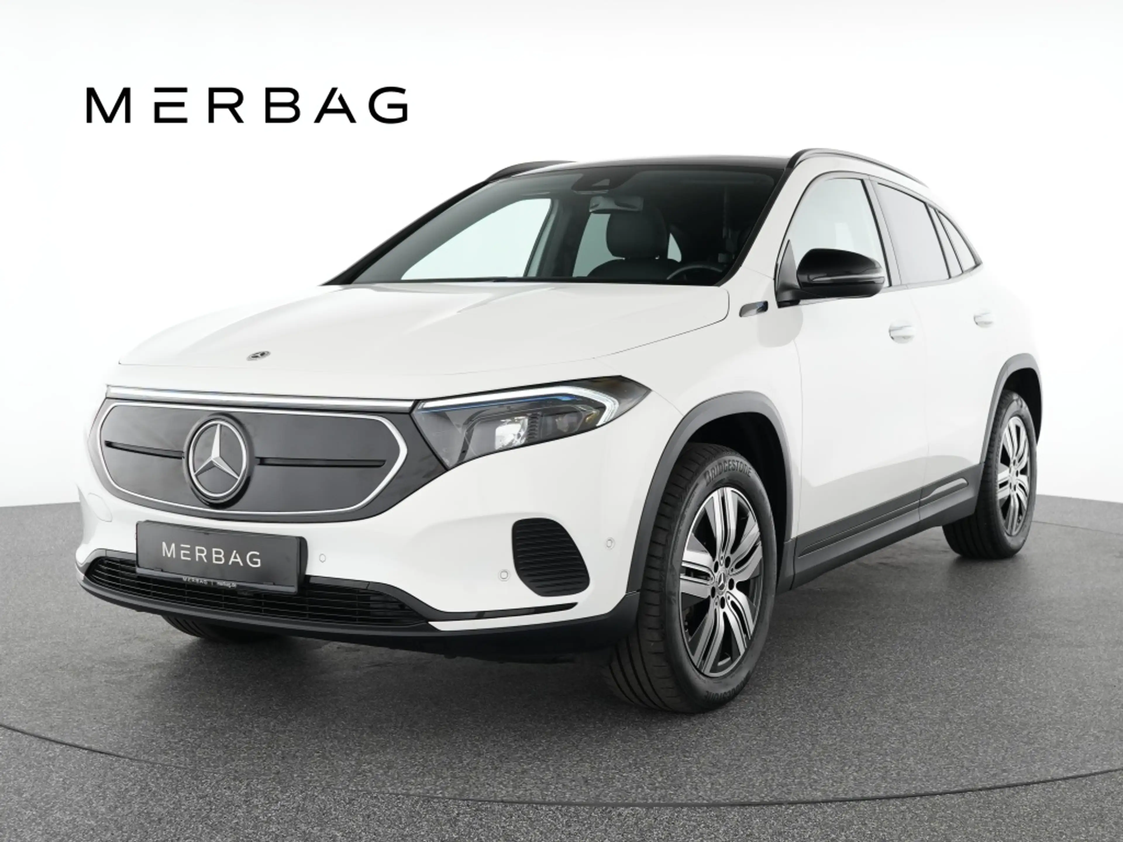 Mercedes-Benz EQA 250 AUT Kam. KeyLess KlimaA LED LM Navi Pano