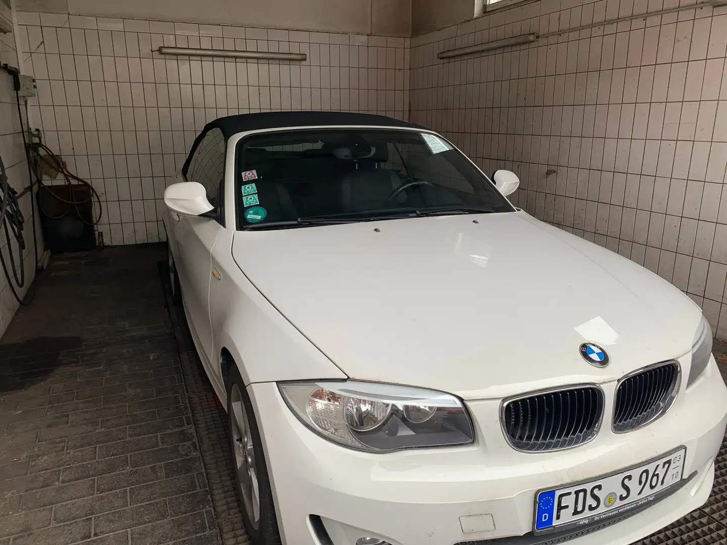 BMW 118 118i Cabrio Weiß - 2
