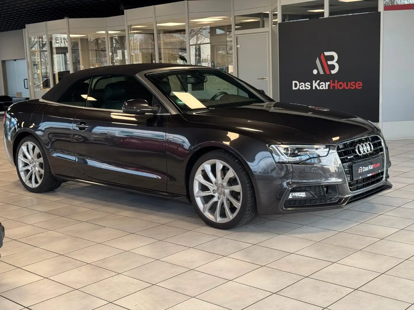 Audi A5 Cabriolet 2.0 TFSI quattro S-line ·ACC·Navi Grau - 1