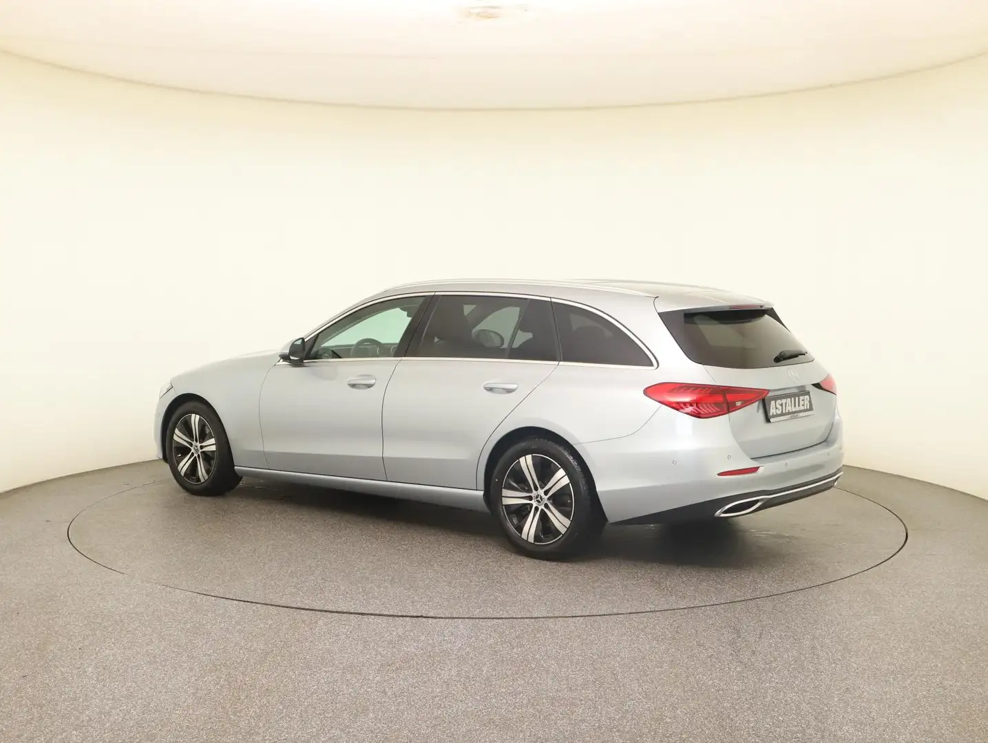 Mercedes-Benz C 220 T d 4M Avantgarde 2x Memory+StaHzg+LED+KAM Srebrny - 2