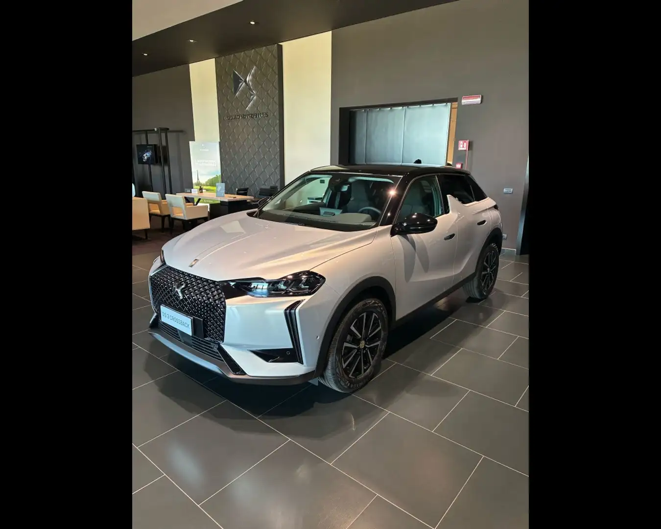 DS Automobiles DS 3 1.2 hybrid Edition France 136cv auto Grigio - 1