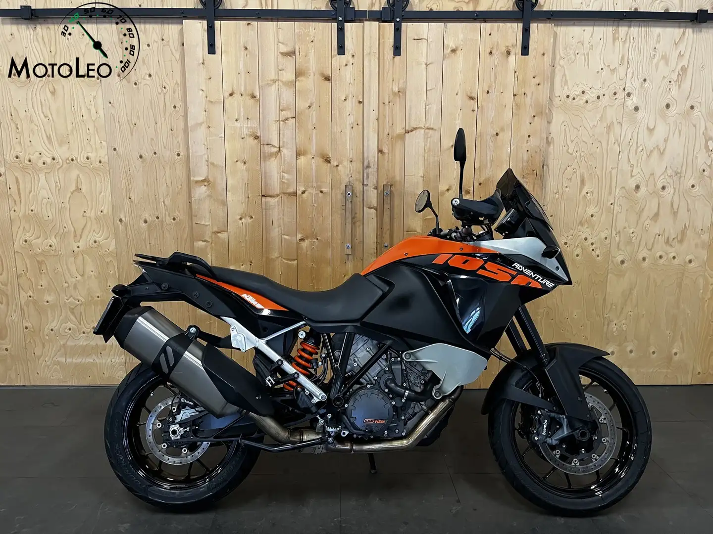 KTM 1050 Adventure Pomarańczowy - 1