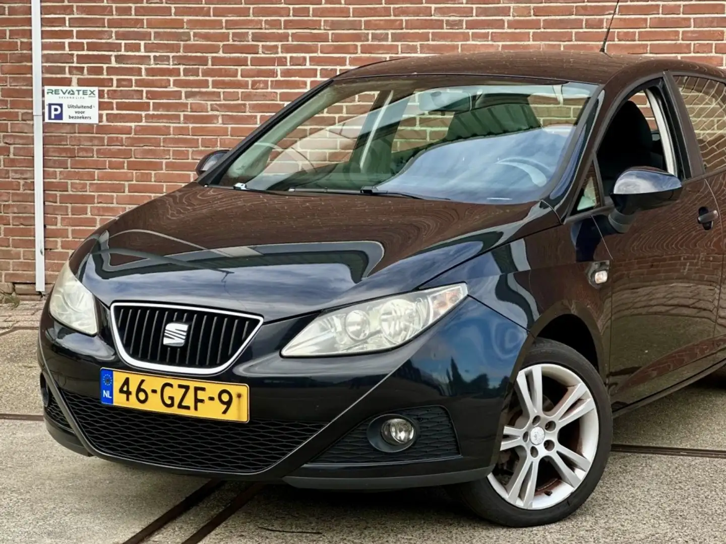 SEAT Ibiza 1.6 Sport-up |AIRCO |NIEUWE APK |NAP Zwart - 2