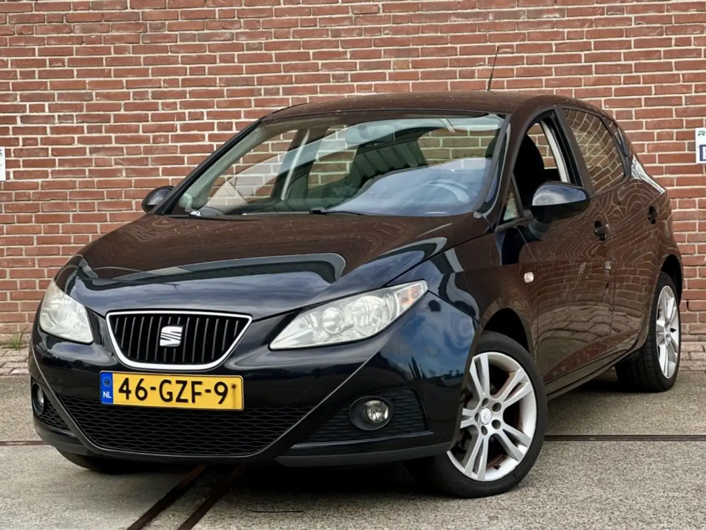 SEAT Ibiza 1.6 Sport-up |AIRCO |NIEUWE APK |NAP Zwart - 1