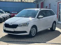 Skoda Fabia 1.0 TSI*TüVneu*Navi*Klimaaut*Parkpilot*Temp*+WR