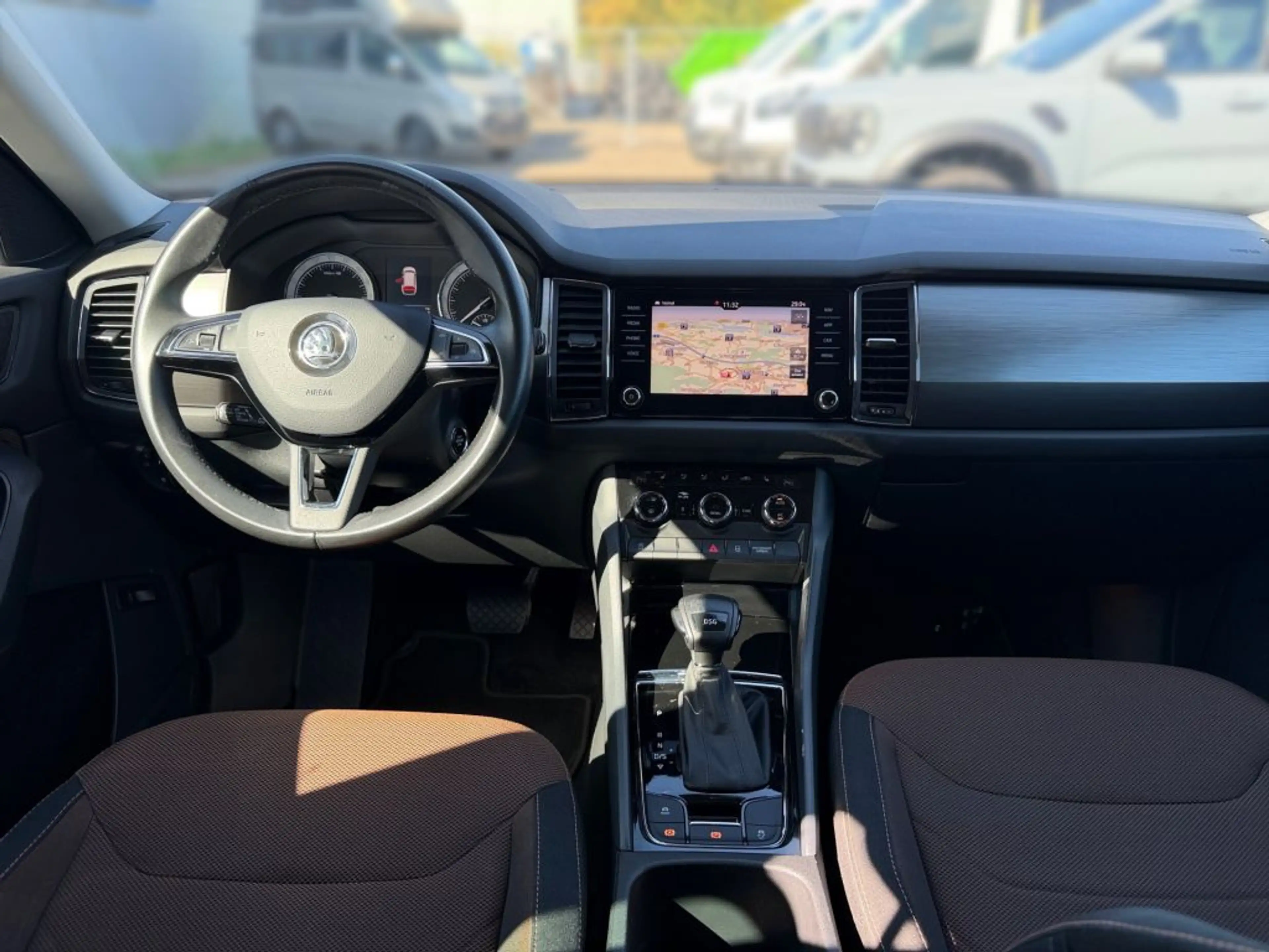 Skoda Kodiaq 2.0 TDI DSG Ambition — photo 13