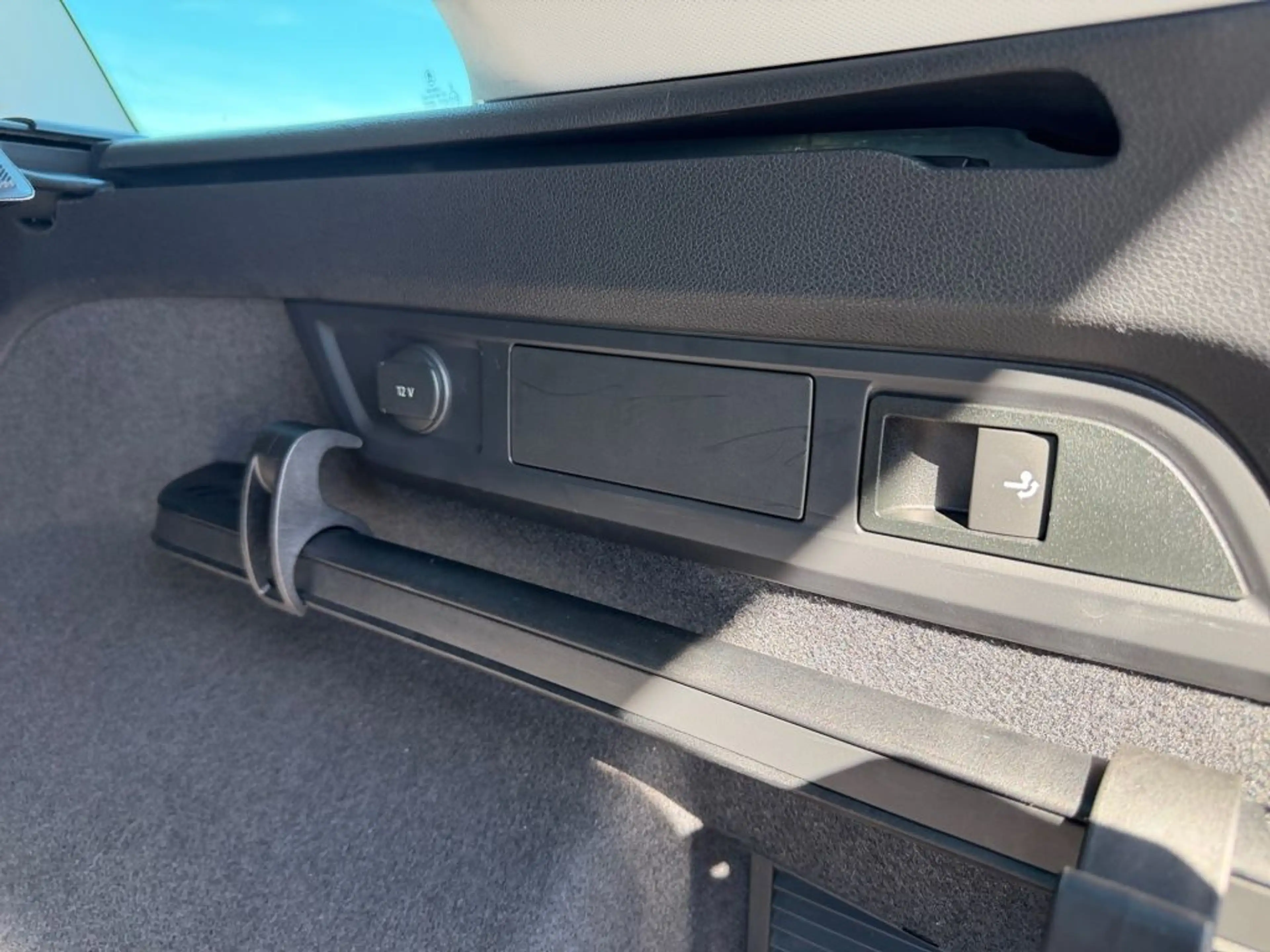 Skoda Kodiaq 2.0 TDI DSG Ambition — photo 11
