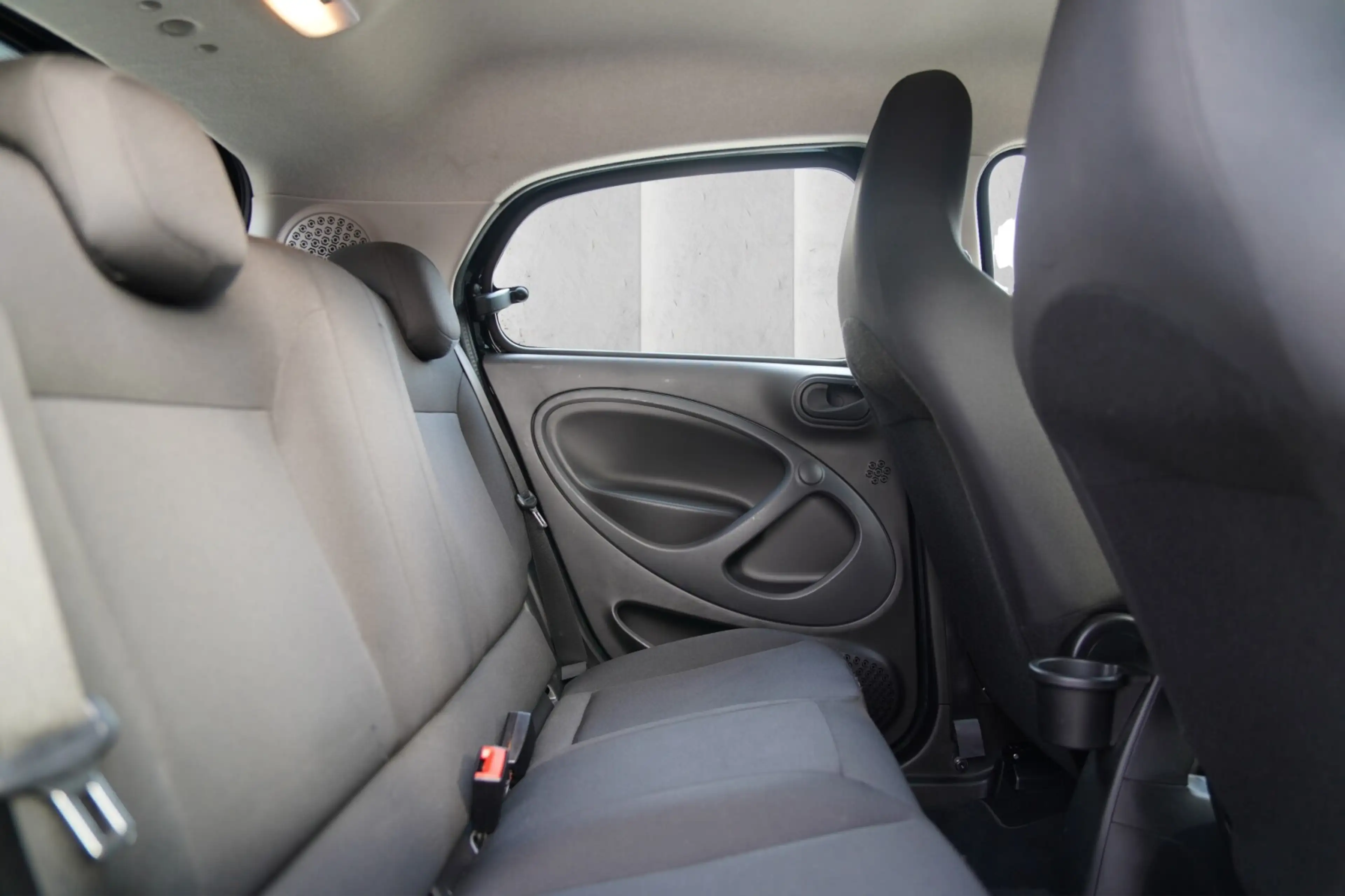smart forFour EQ DAB Klima Sitzheizung 22kW Bordlader — photo 11