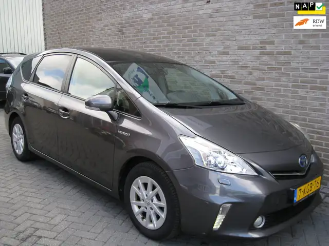 Toyota Prius+